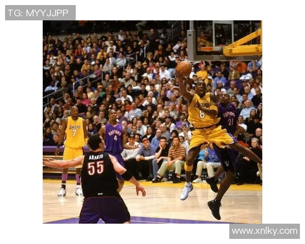 猛龙与勇士巅峰对决360直播全程回顾精彩瞬间与战术解析